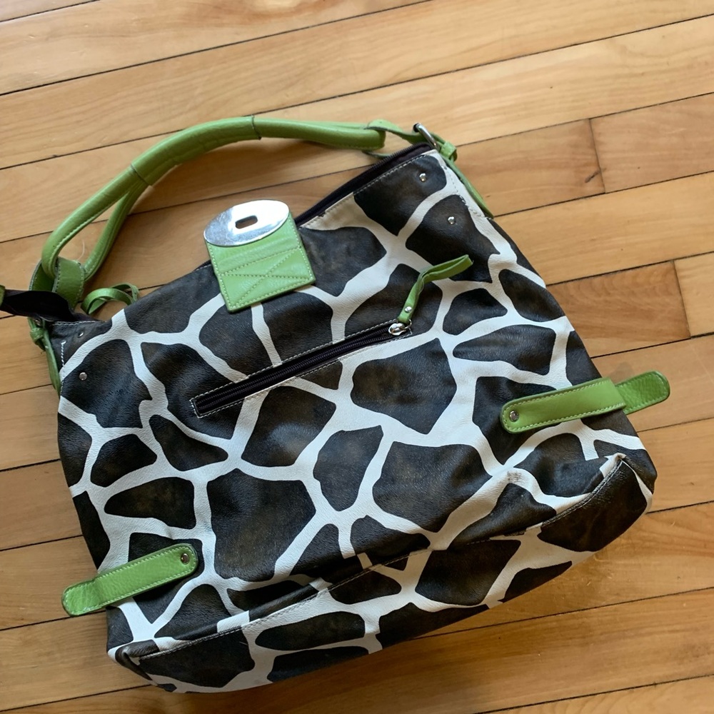 Cow print handbag - Picture 3 of 3